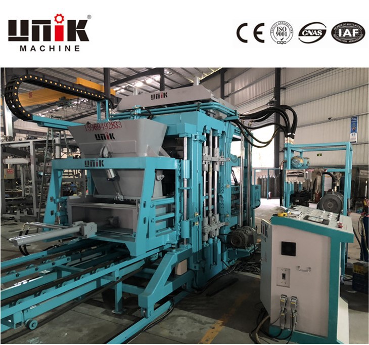 Beton interlock kərpic maşını
